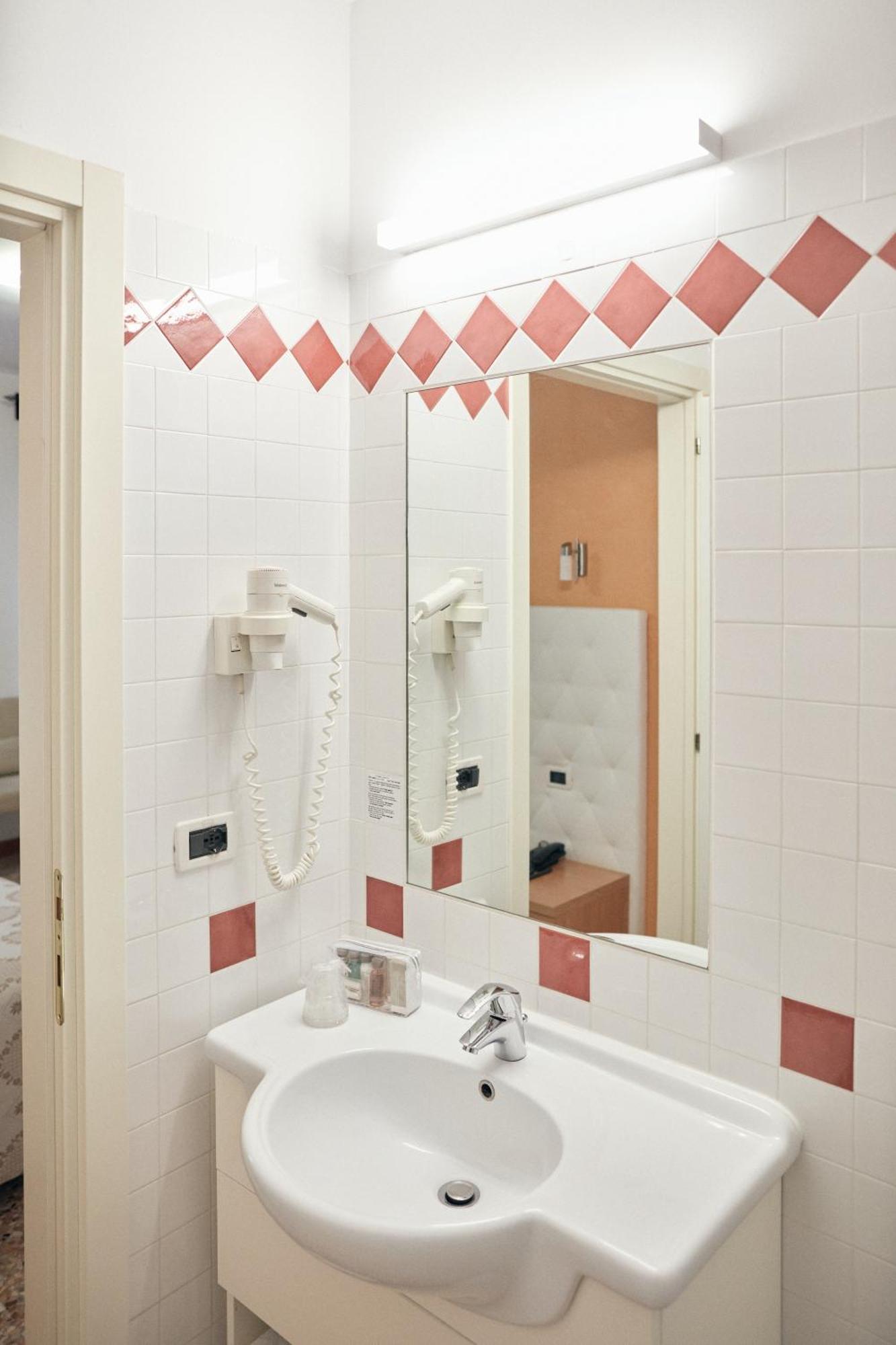 Hotel Roma Cittadella Ngoại thất bức ảnh