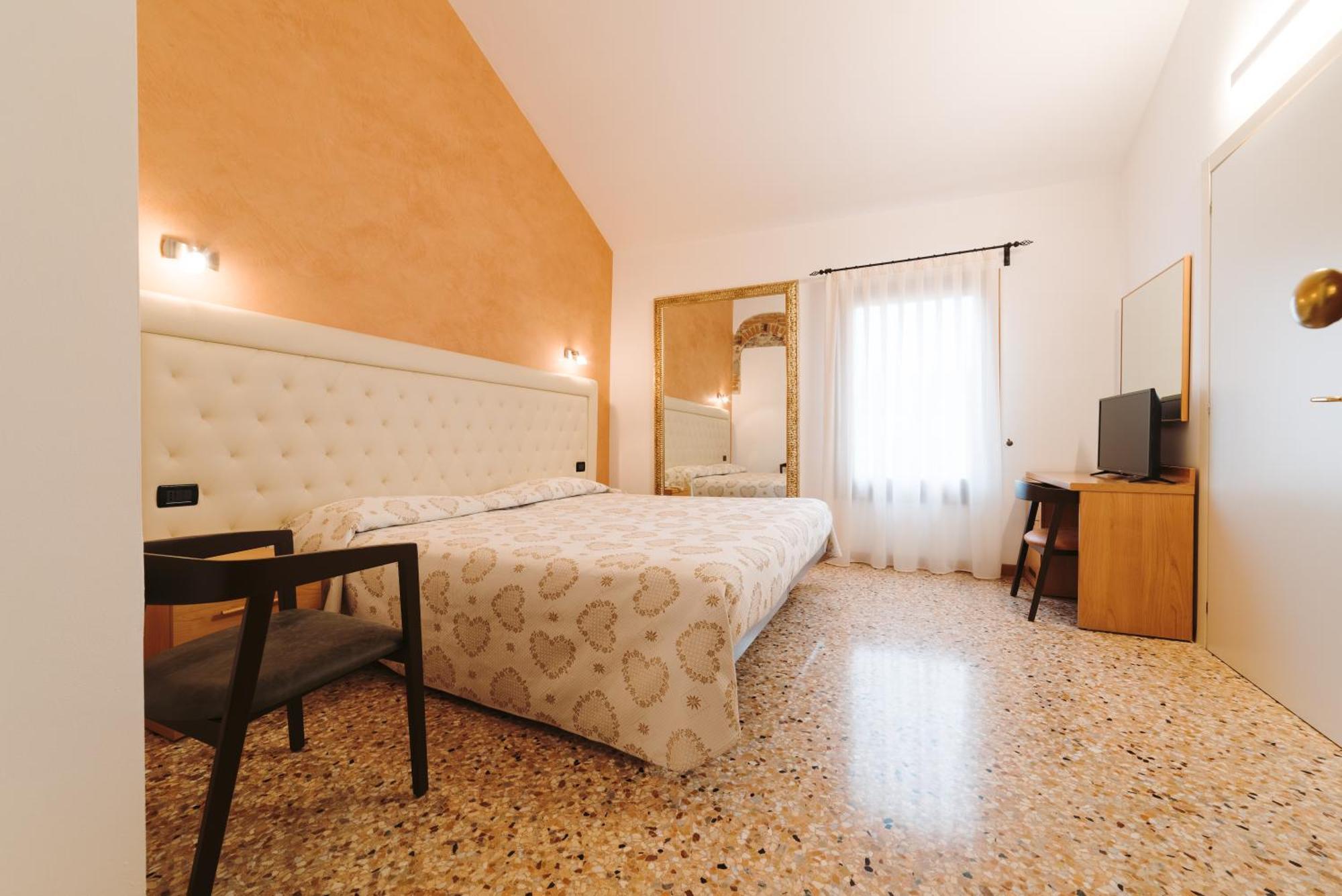 Hotel Roma Cittadella Ngoại thất bức ảnh